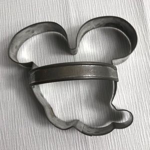&SALE& Mickey the Mouse cookie cutter!